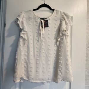 Blu Pepper Cream Textured Blouse Size L Euc